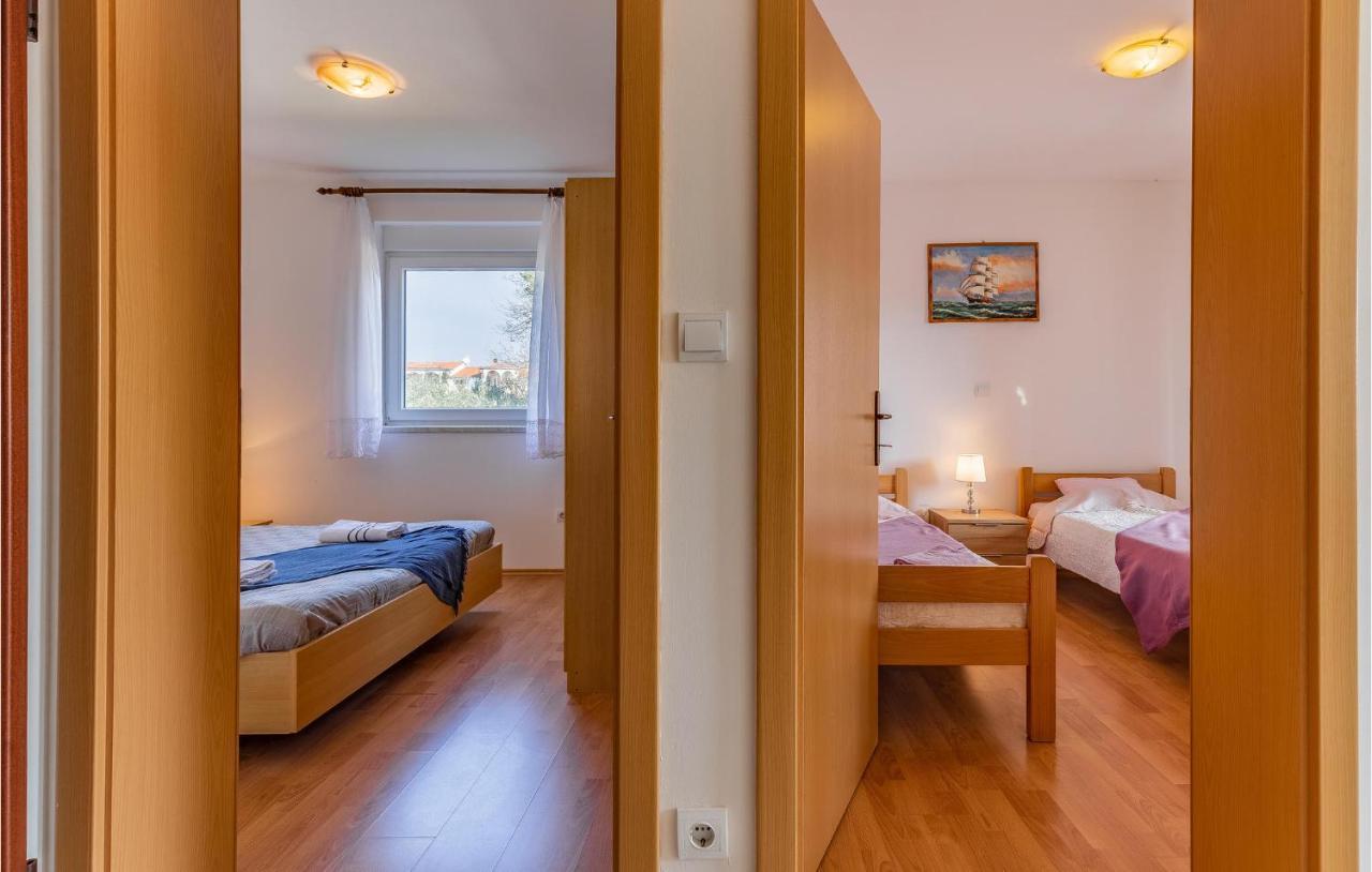 Lovely Apartment In Medulin With Kitchen Ngoại thất bức ảnh